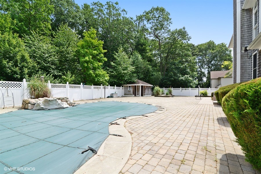 25 Andersen Court Westerly, RI 02891 - Photo 13 of 15 Gallery Image 13