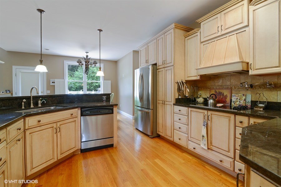 25 Andersen Court Westerly, RI 02891 - Photo 2 of 15 Gallery Image 2