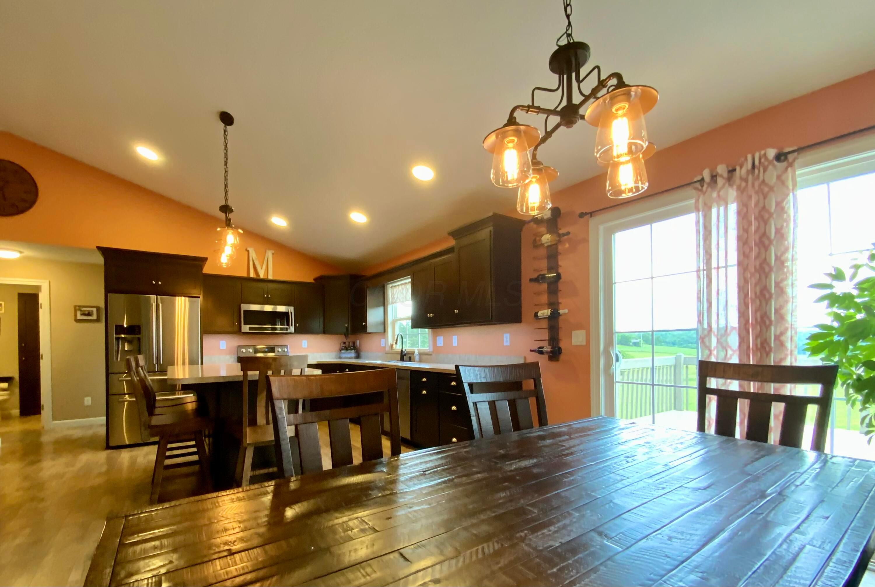 15726 Divelbiss Road Mount Vernon, OH 43050 - Photo 4 of 46 IMG_2877