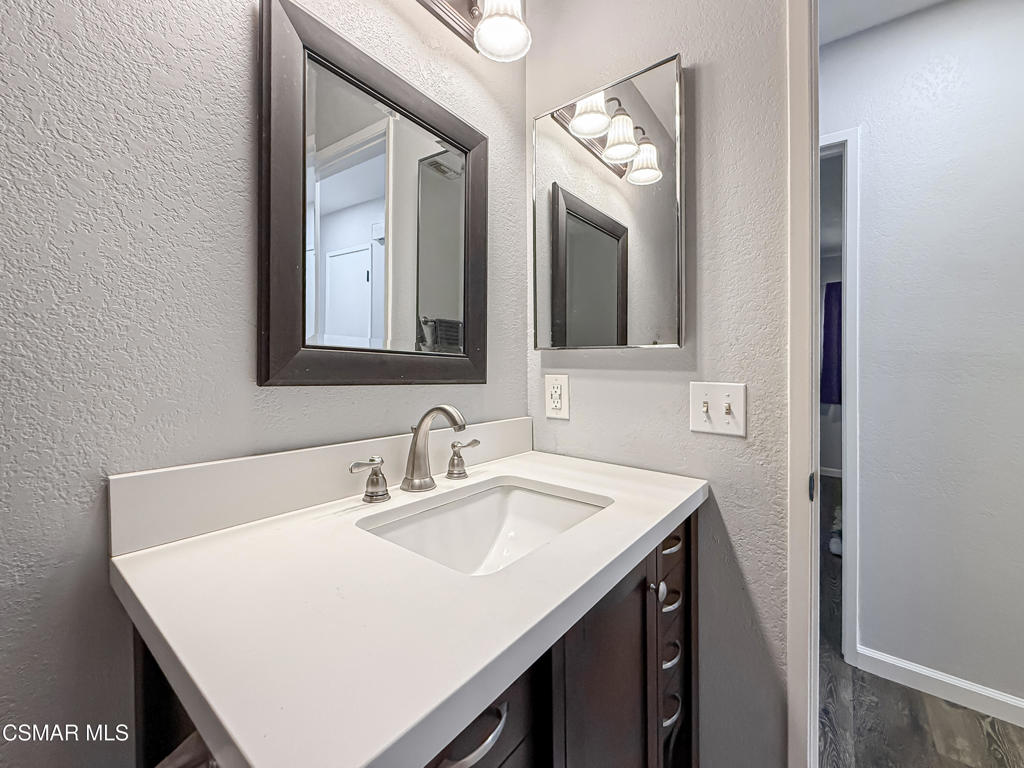 2041 Covington Avenue Simi Valley, CA 93065 - Photo 18 of 39
