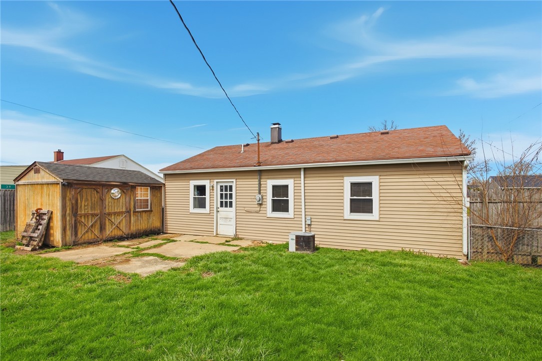 2745 Share Street Springfield, OH 45505 - Photo 24 of 28 This charming home offers a spacious private yard and a practical storage shed.