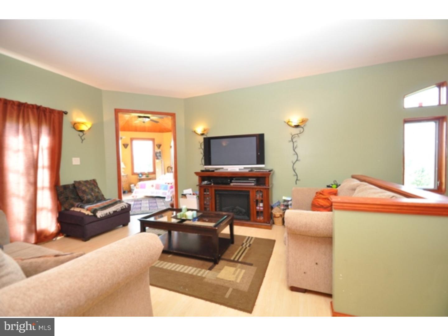 265 Cherry Hill Road Nazareth, PA 18064 - Photo 7 of 18