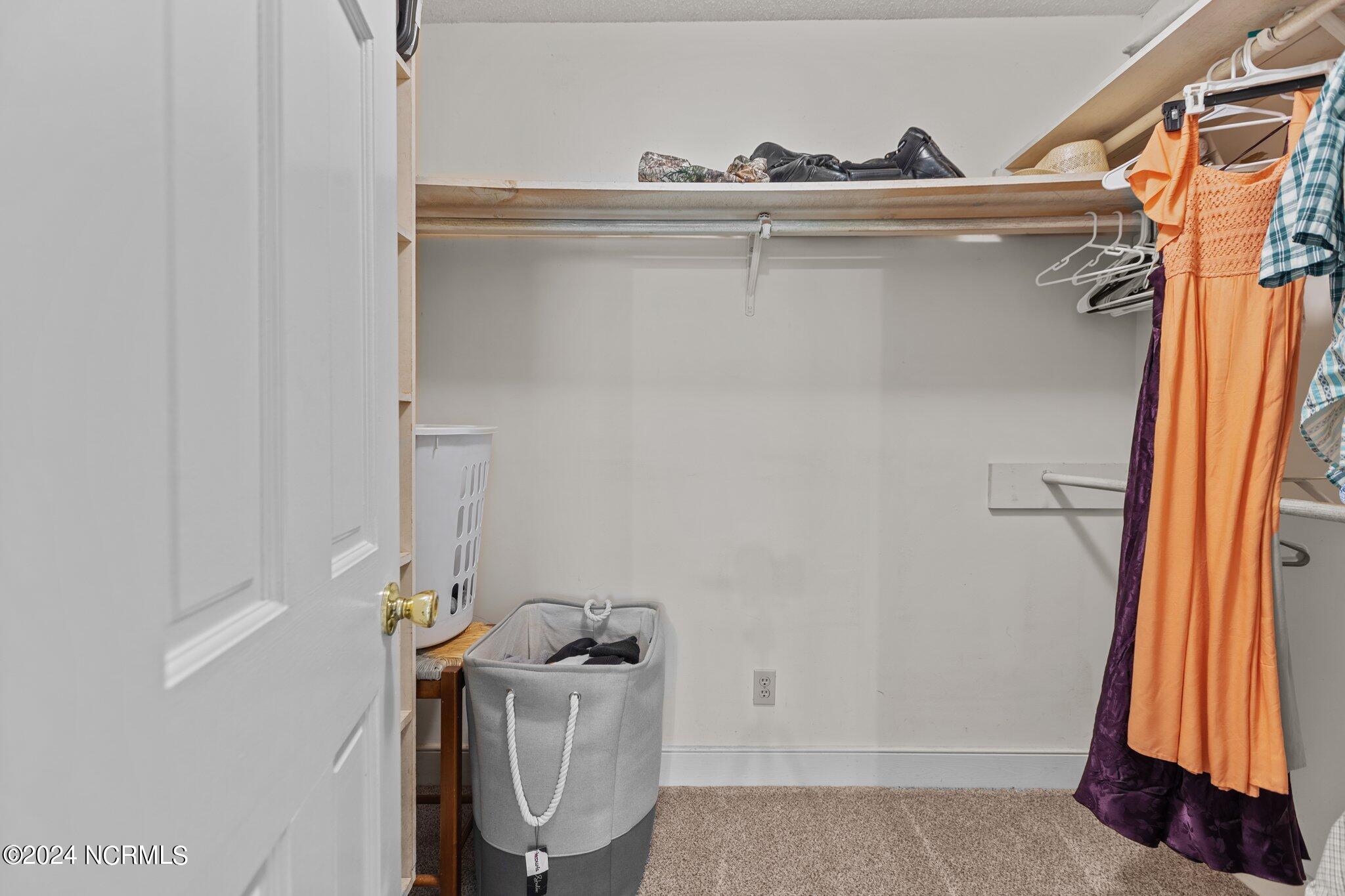 1035 Tucker Road Grimesland, NC 27837 - Photo 13 of 40 38-web-or-mls-IMGL6329