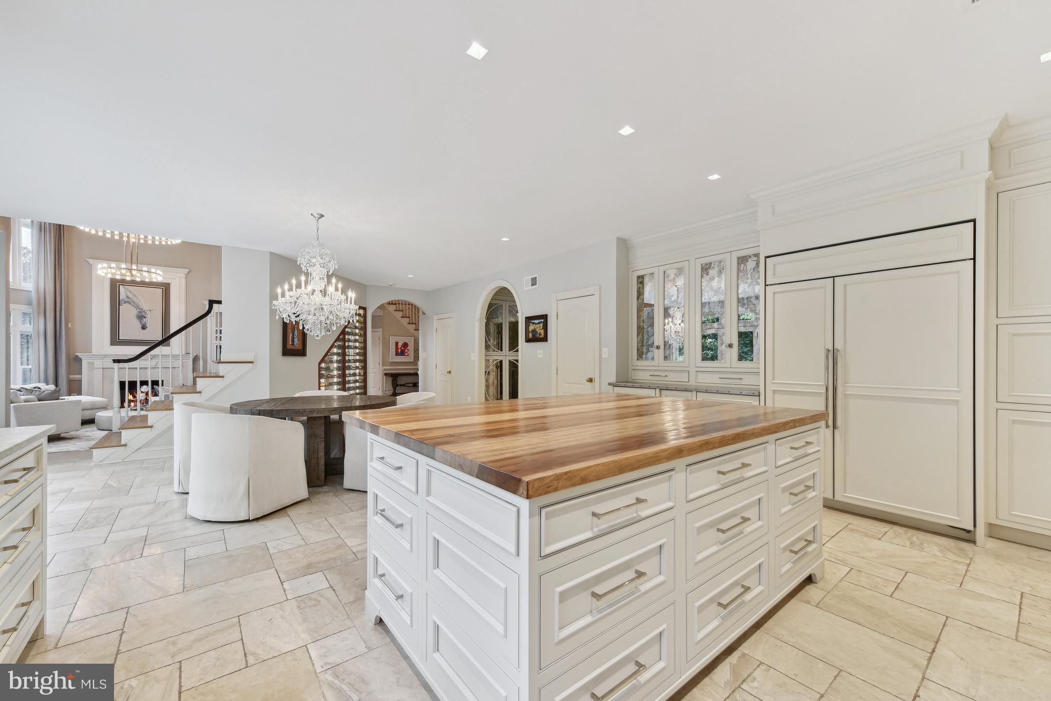 8894 Windy Ridge Way McLean, VA 22102 - Photo 11 of 31 Kitchen