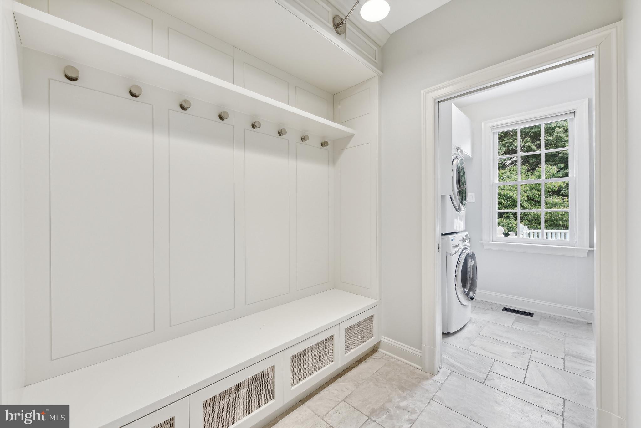 8894 Windy Ridge Way McLean, VA 22102 - Photo 16 of 31 Mud Room