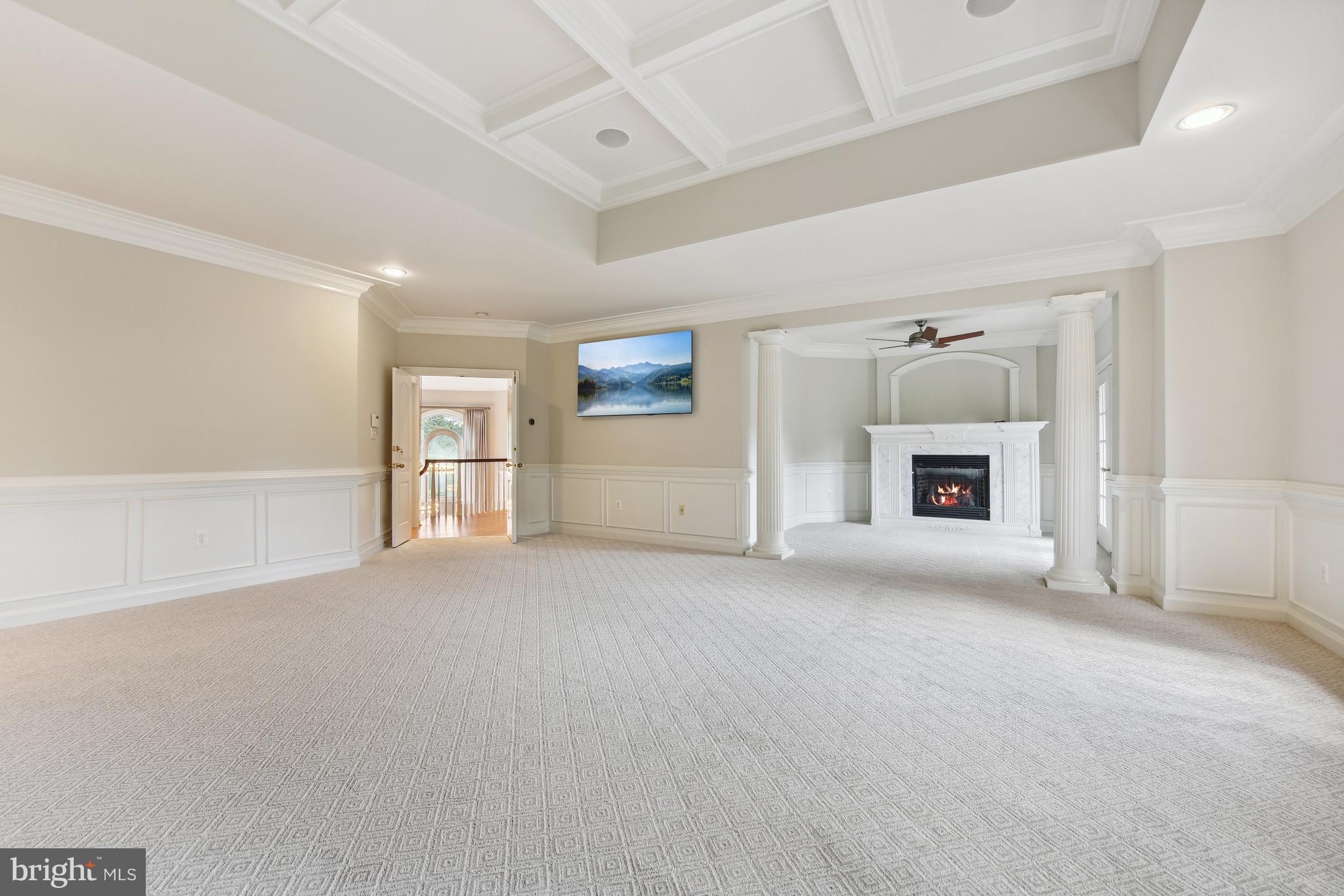 8894 Windy Ridge Way McLean, VA 22102 - Photo 18 of 31 Owner's Suite