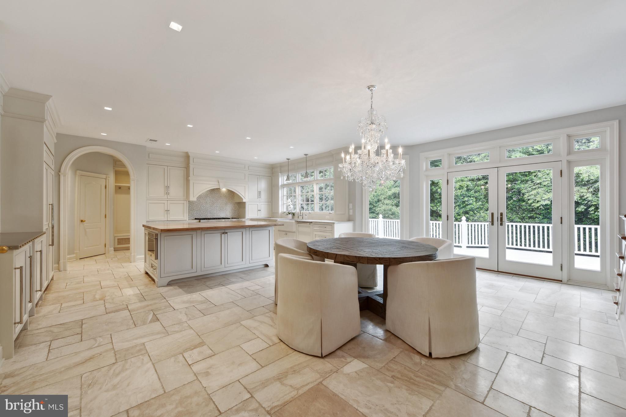 8894 Windy Ridge Way McLean, VA 22102 - Photo 9 of 31 Kitchen