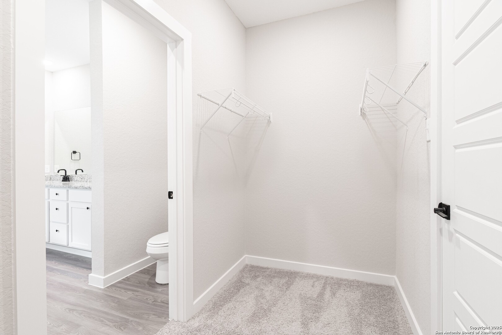 5815 Tree View Street San Antonio, TX 78220 - Photo 16 of 29 a view of bathroom