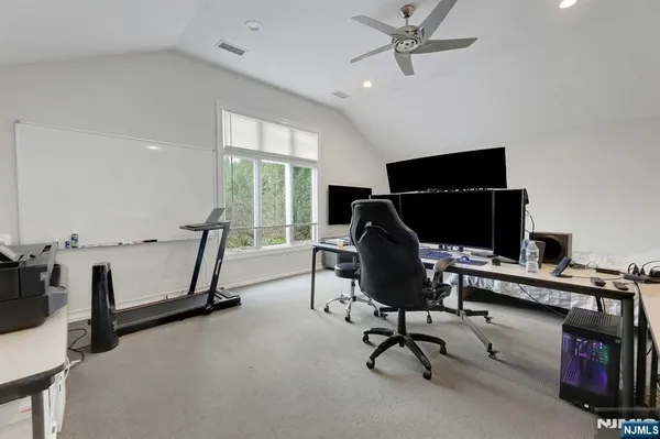 $825,000 | 18 Harwood Place, Wayne, NJ 07470