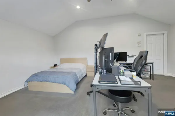 $825,000 | 18 Harwood Place, Wayne, NJ 07470