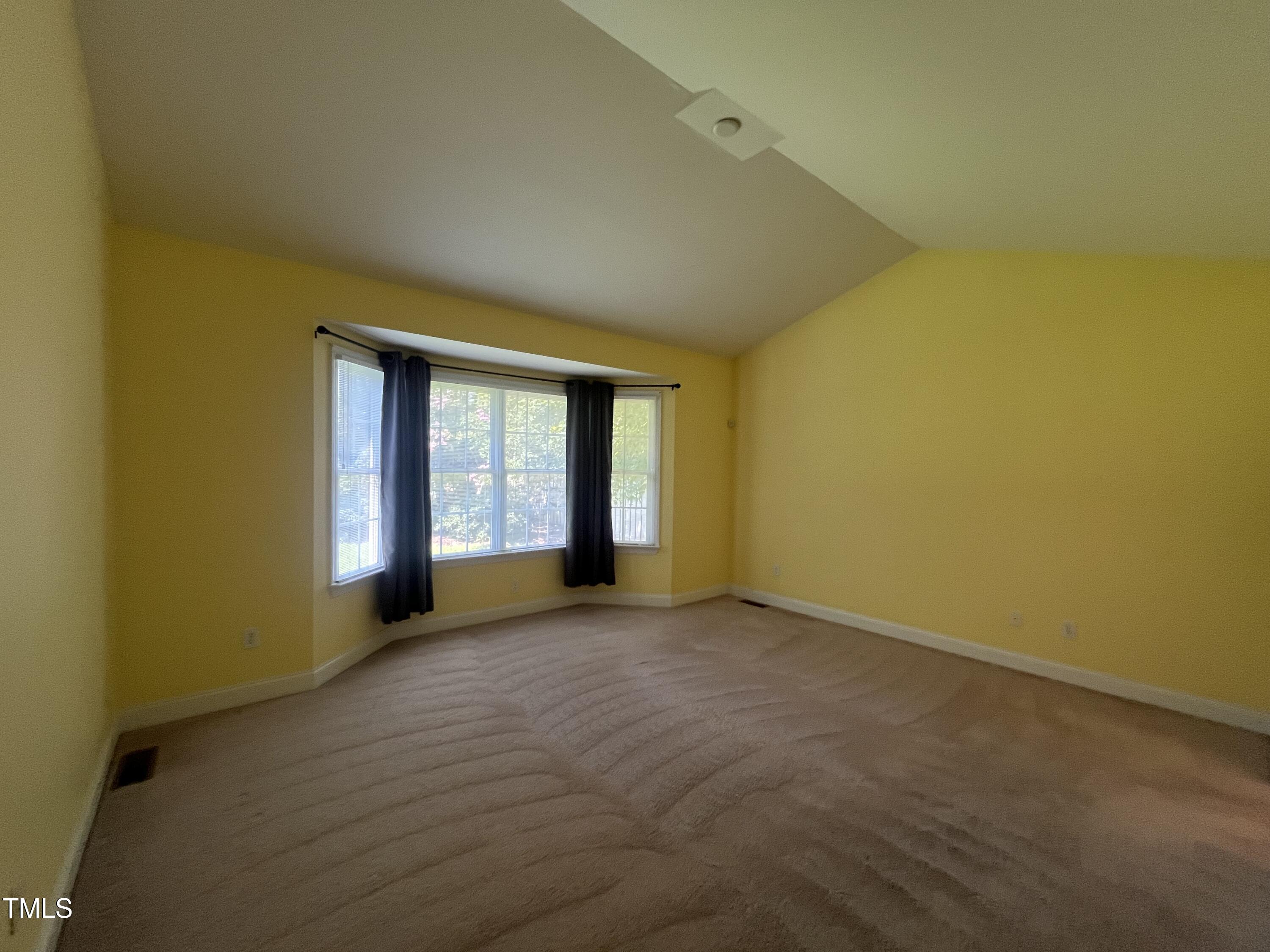 9313 Palm Bay Circle Raleigh, NC 27617 - Photo 18 of 35 IMG_9855