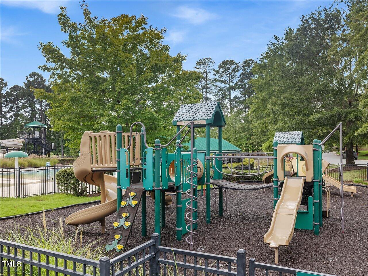 9313 Palm Bay Circle Raleigh, NC 27617 - Photo 35 of 35 20250408172035712740000000-o