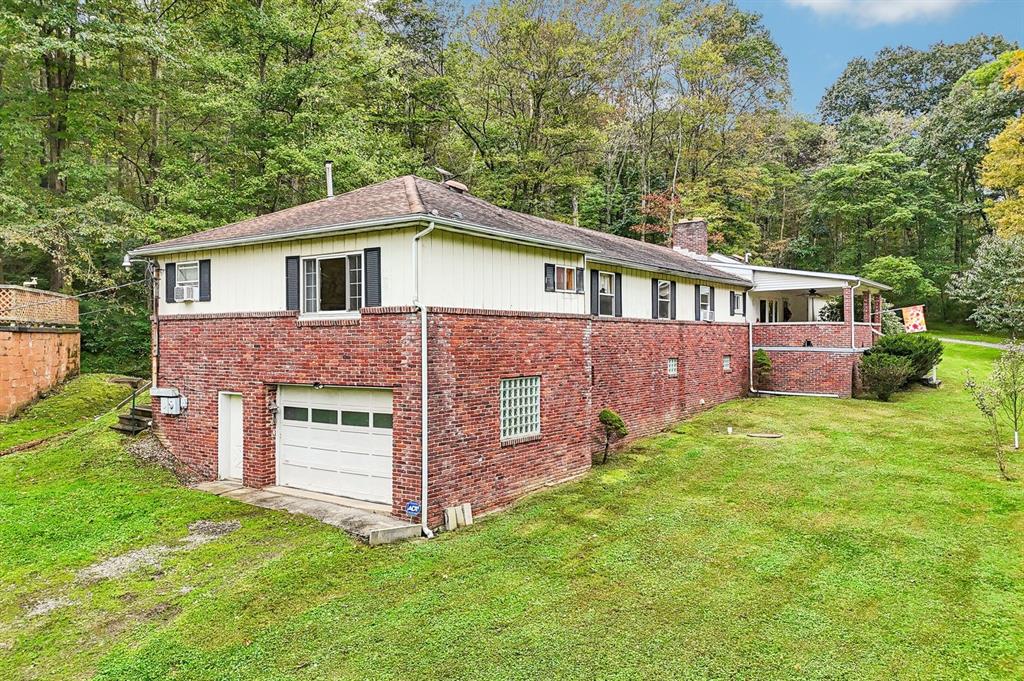 1164 Martin Road Clarksburg, PA 15725 - Photo 6 of 50 Gallery Image 6