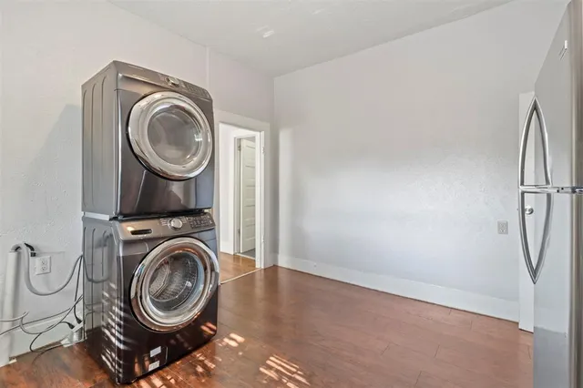 $1,300 | 516 Mill Street, Unit B, Denton, TX 76205