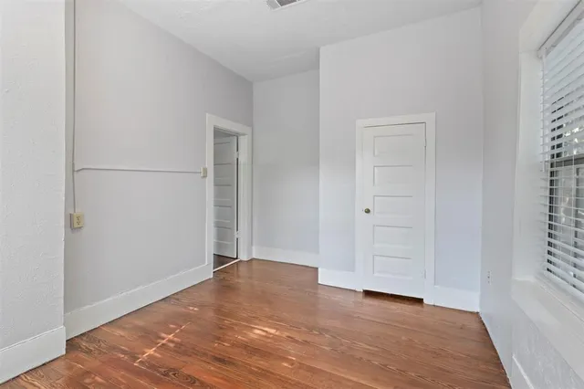 $1,300 | 516 Mill Street, Unit B, Denton, TX 76205