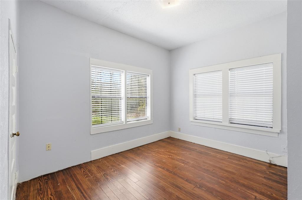 516 Mill Street, Unit B Denton, TX 76205 - Photo 14 of 17