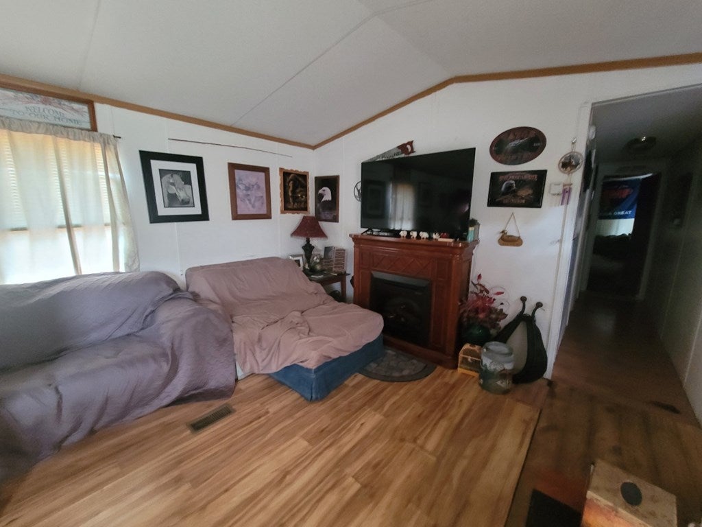 260 Frog Spur Road Fancy Gap, VA 24328 - Photo 4 of 20 Gallery Image 4