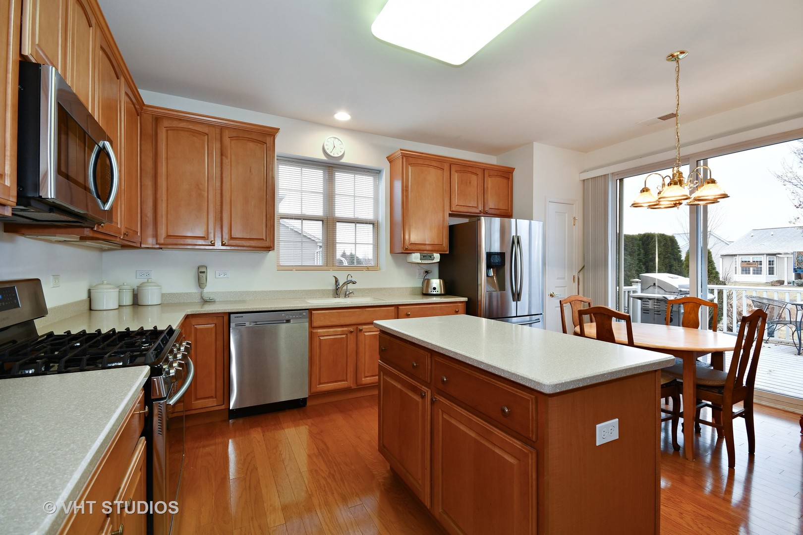 2506 Rolling Ridge Elgin, IL 60124 - Photo 5 of 16
