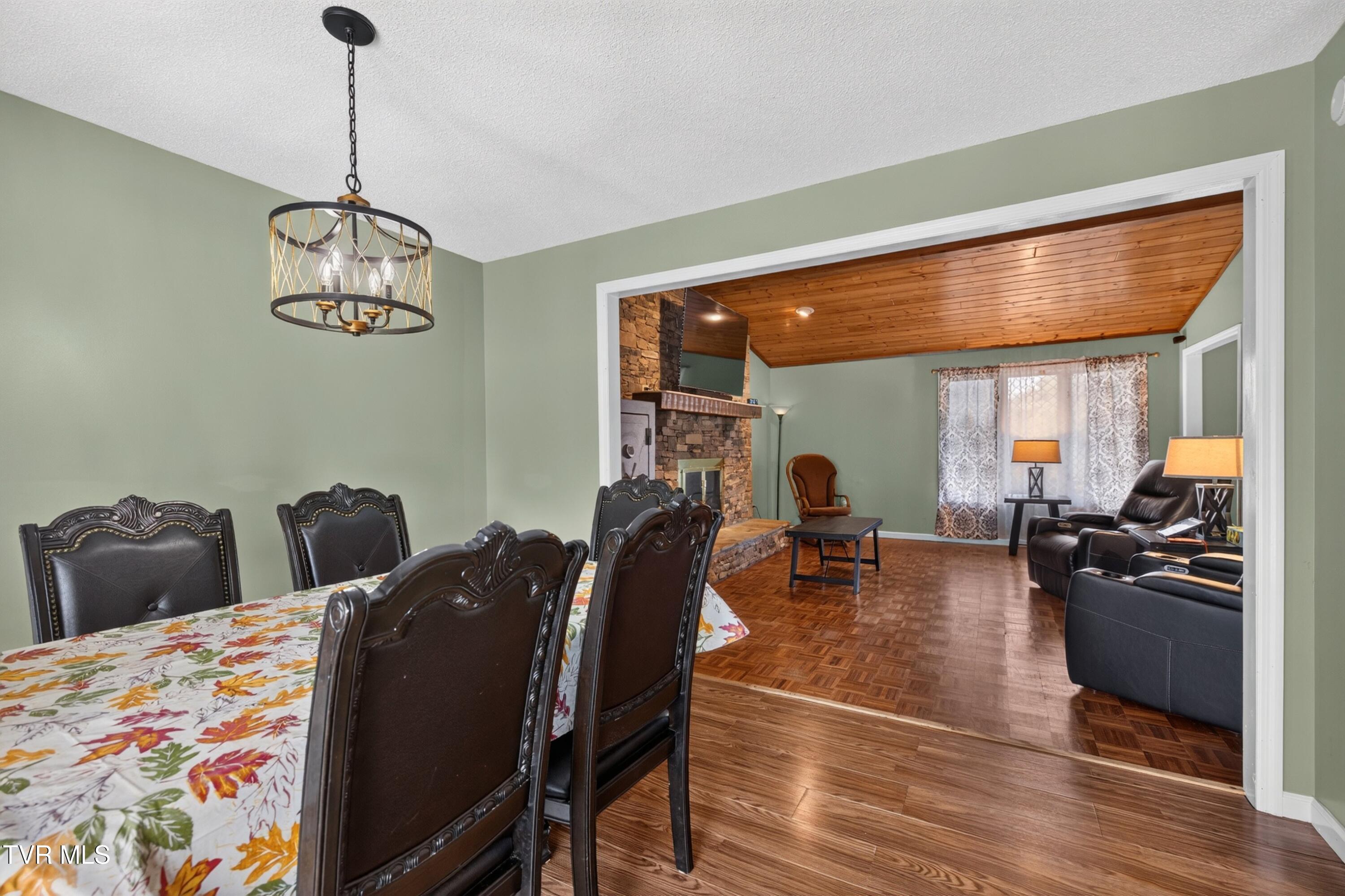 383 Cate Byrd Road Kodak, TN 37764 - Photo 14 of 51 008-383CateByrdRoad-Kodak-TN-37764-SMALL