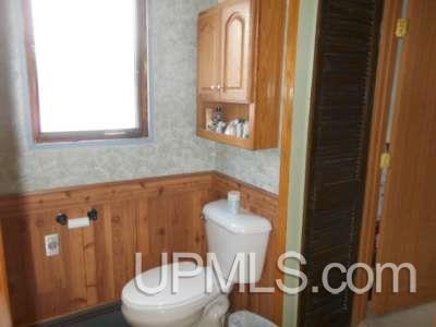 7260 L Road Escanaba, MI 49829 - Photo 14 of 35