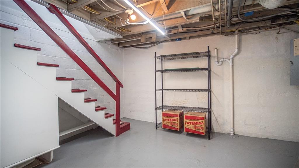 343 East 11th Avenue Tarentum, PA 15084 - Photo 41 of 41 a utility room with closet
