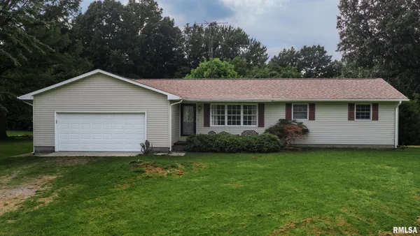 $280,000 | 17209 Canaville Road, Creal Springs, IL 62922
