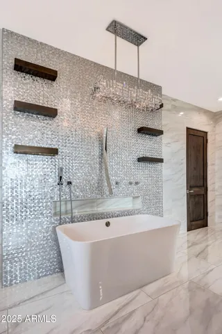 $17,900,000 | 24258 North 91 Street, Scottsdale, AZ 85255