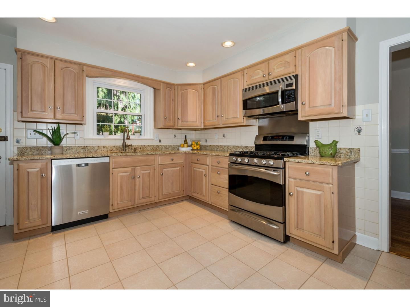 1343 Barrowdale Road Jenkintown, PA 19046 - Photo 9 of 23 Kitchen