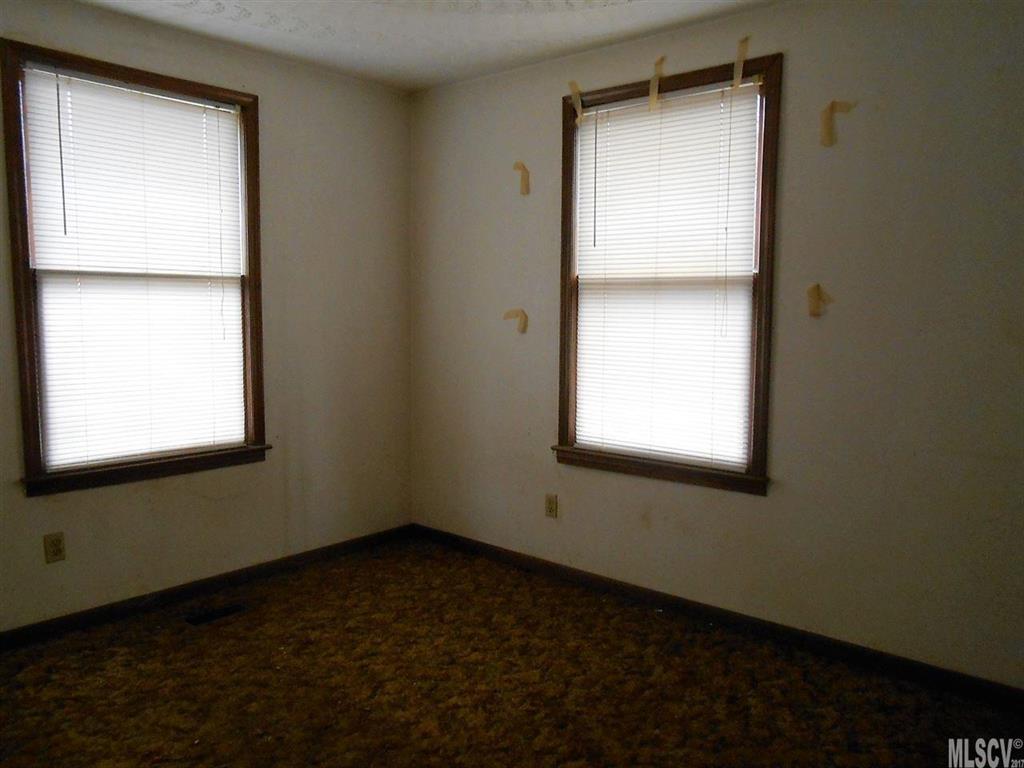 1877 Adam Street Conover, NC 28613 - Photo 8 of 12 Gallery Image 8
