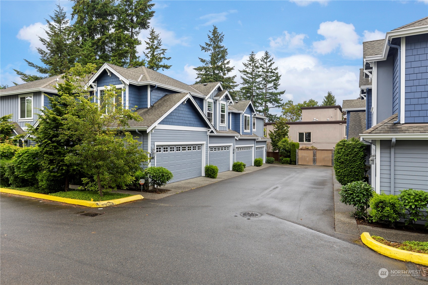 8507 Bowdoin Way, Unit 2 Edmonds, WA 98026 - Photo 3 of 24 a view of a house with pool