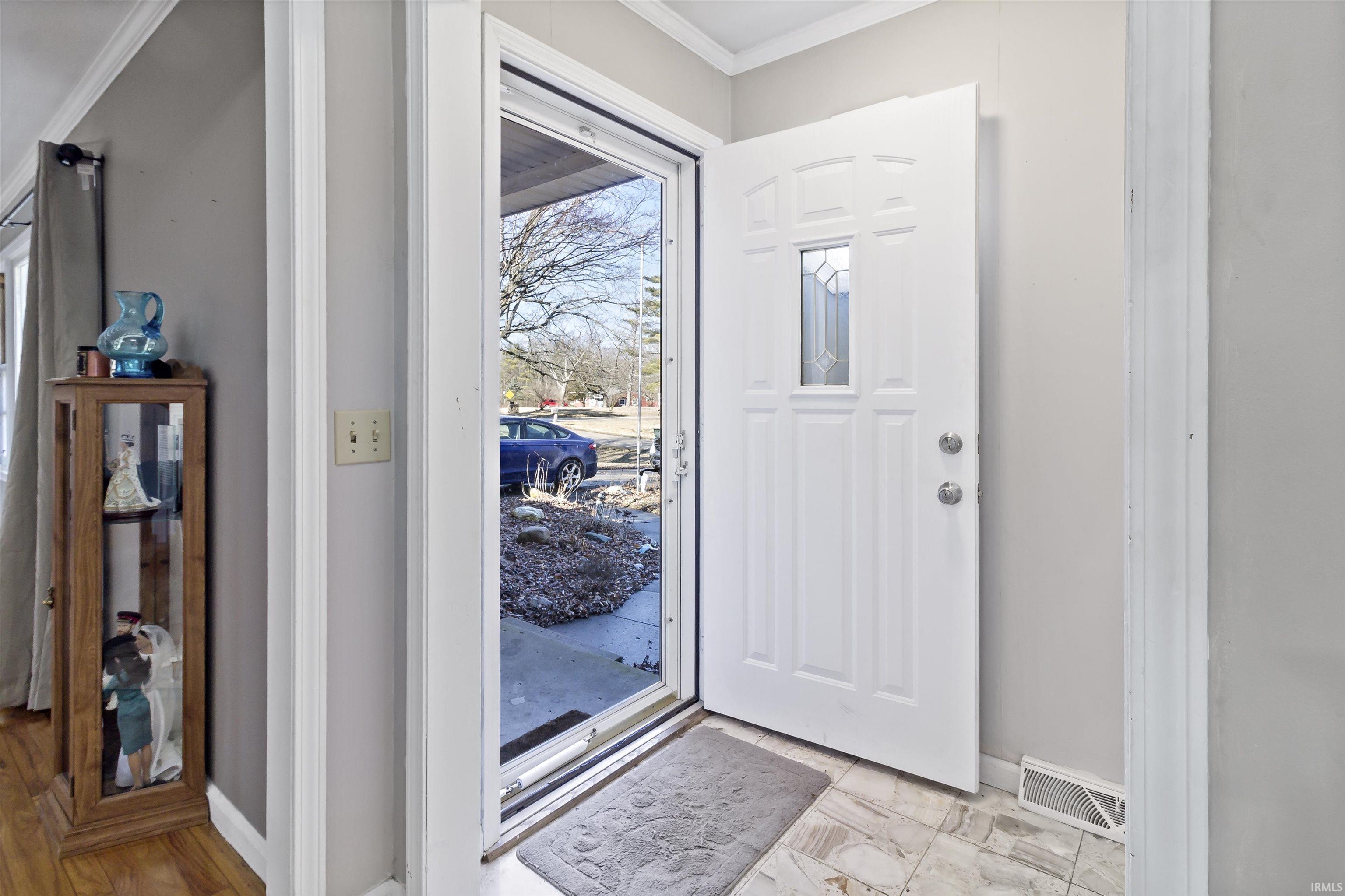 3009 North Coats Road Marion, IN 46952 - Photo 4 of 36 Gallery Image 4