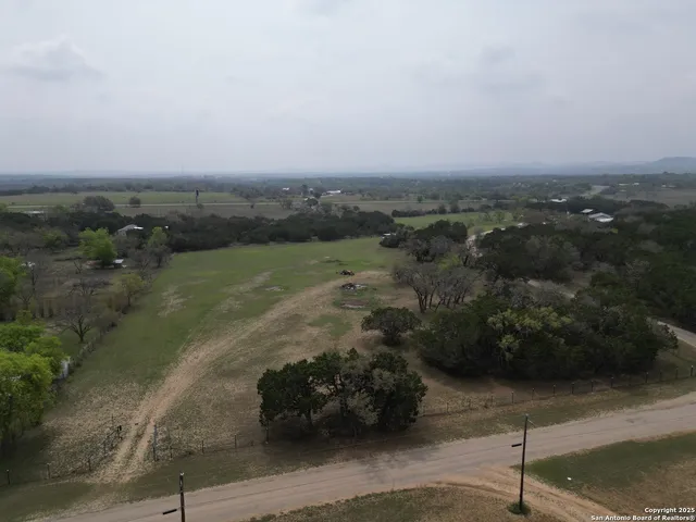 $150,000 | 157 Blue Bonnet Drive, Bandera, TX 78003