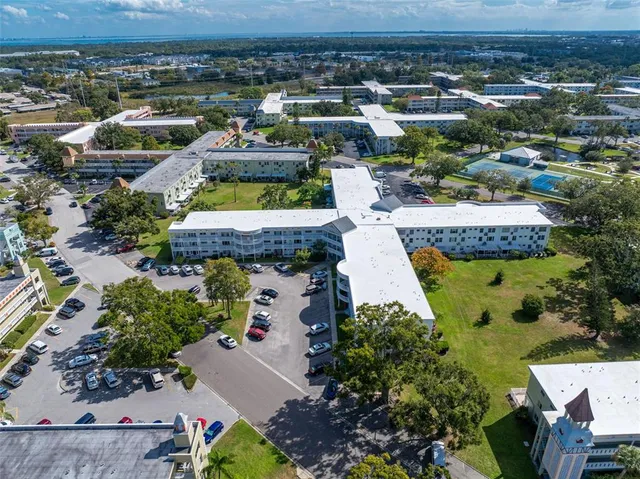 $131,900 | 2429 Ecuadorian Way, Unit 47, Clearwater, FL 33763