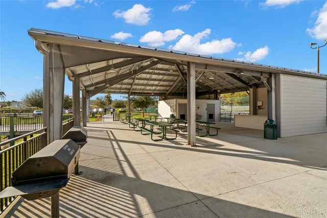 $131,900 | 2429 Ecuadorian Way, Unit 47, Clearwater, FL 33763