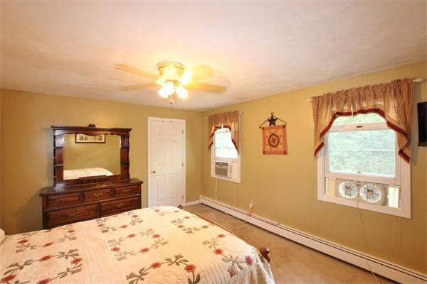 14 Pinecrest Road, Unit 14 Uxbridge, MA 01569 - Photo 10 of 21 Gallery Image 10