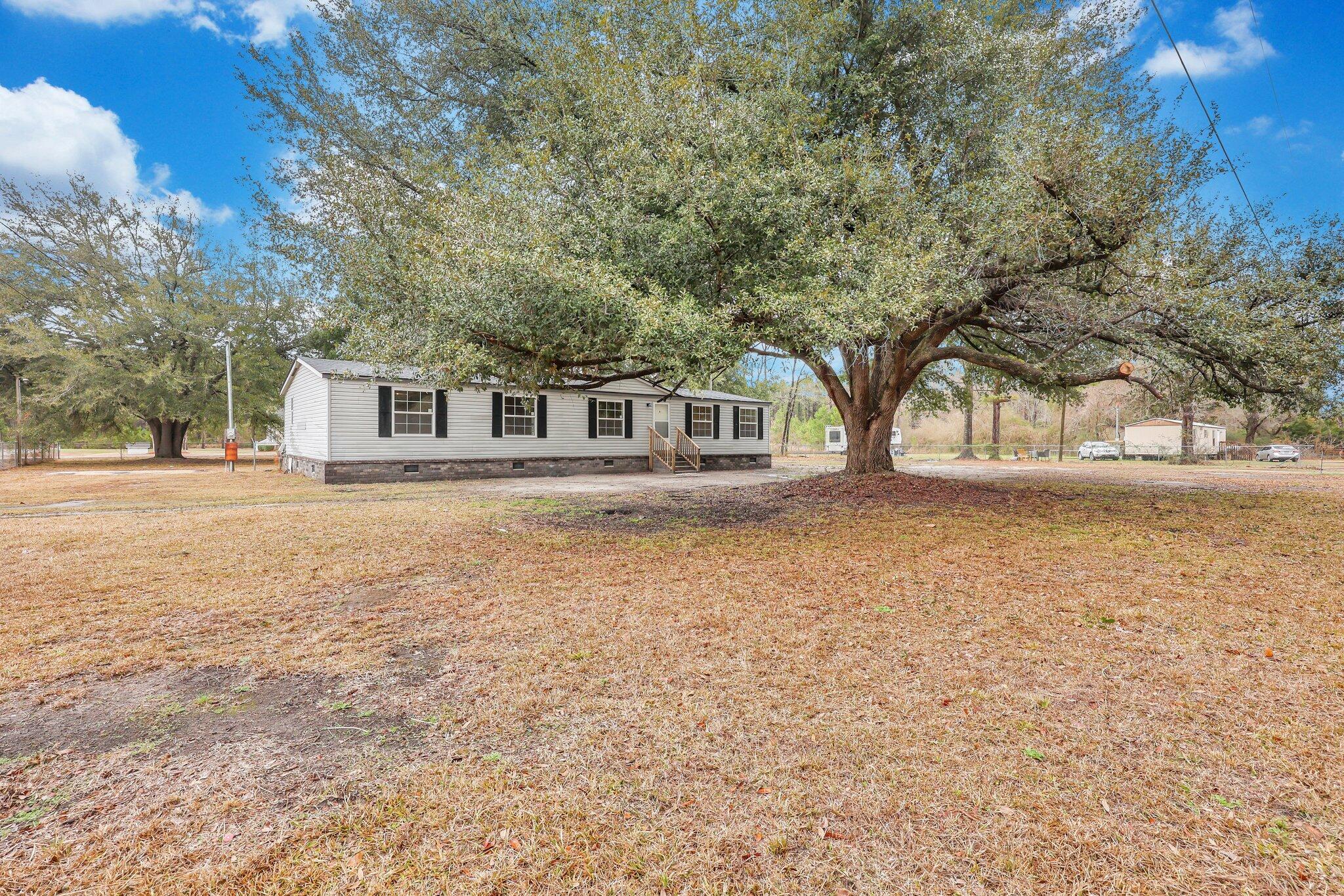 478 Eagle Drive Ridgeville, SC 29472 - Photo 1 of 38 Huge Front Yard & Grand Oak