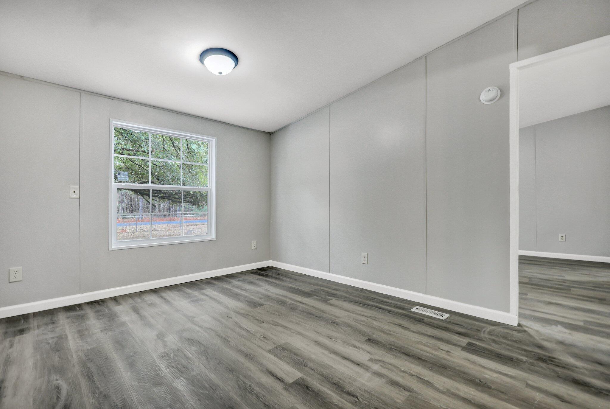 478 Eagle Drive Ridgeville, SC 29472 - Photo 6 of 38 Dining Room