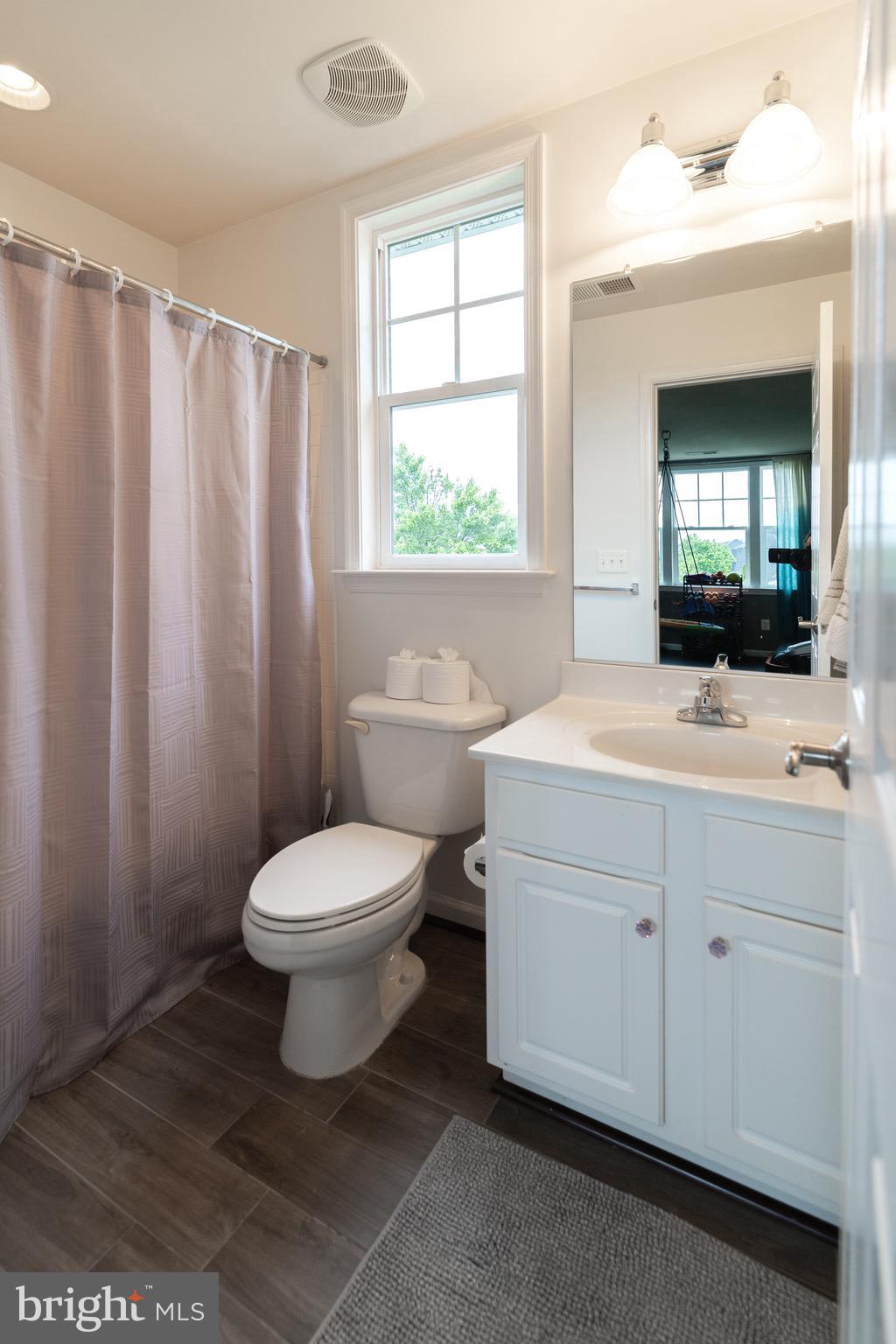 100 Setting Sun Court Stephenson, VA 22656 - Photo 26 of 71 Full bath in bonus room