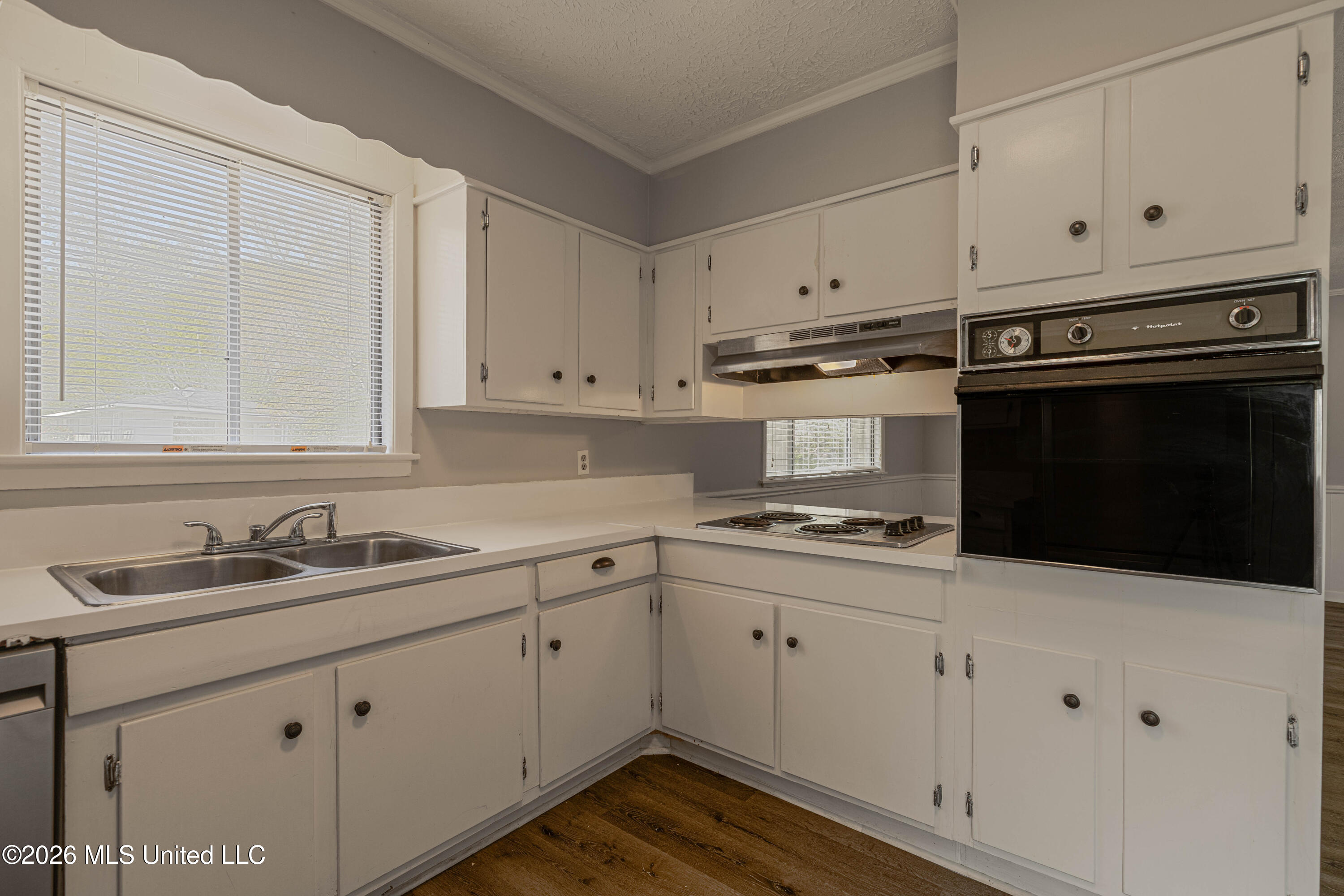 1605 Wilhurst Street Jackson, MS 39211 - Photo 12 of 30 IMG_8080-Edit