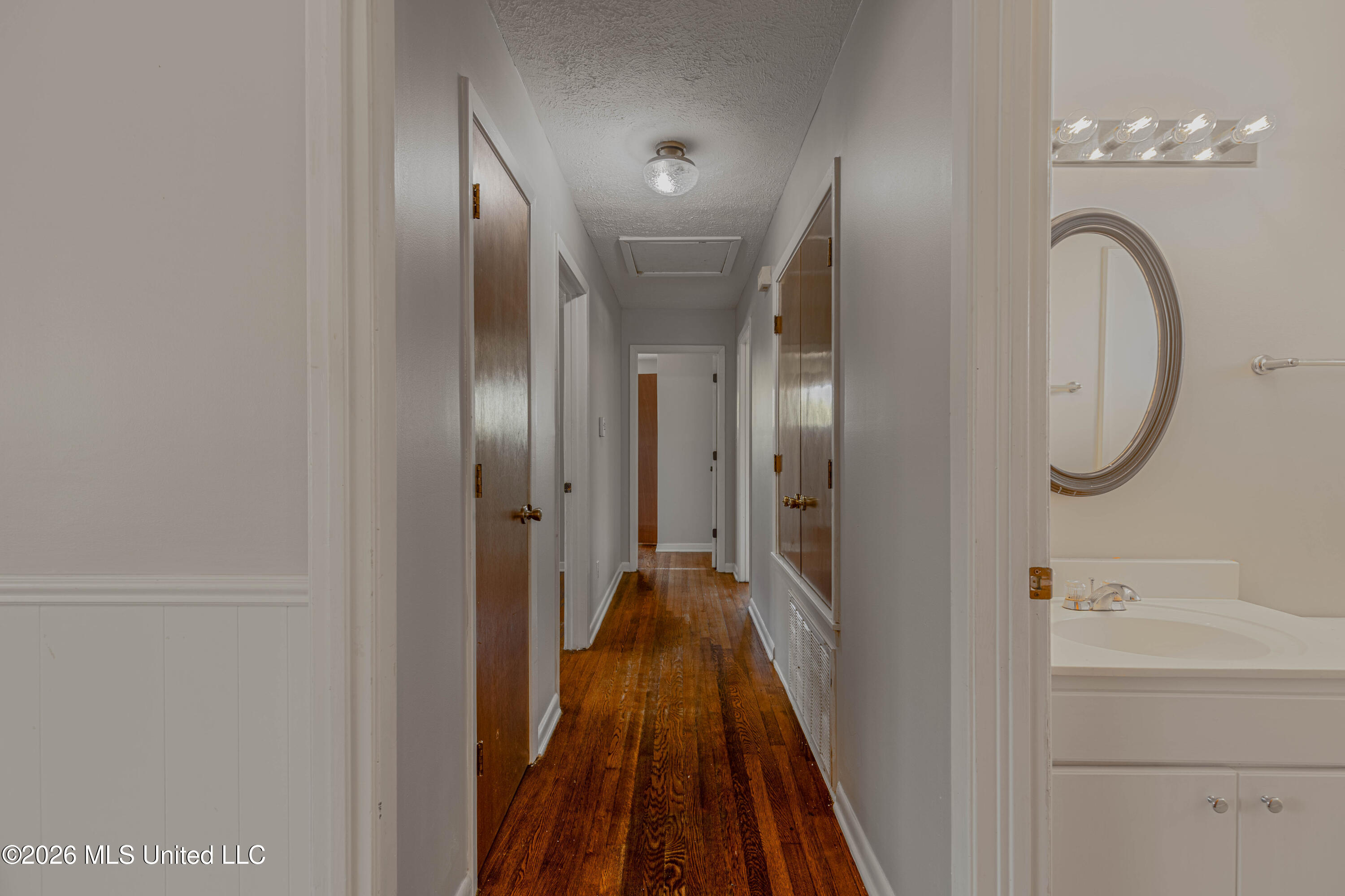 1605 Wilhurst Street Jackson, MS 39211 - Photo 15 of 30 IMG_8089-Edit