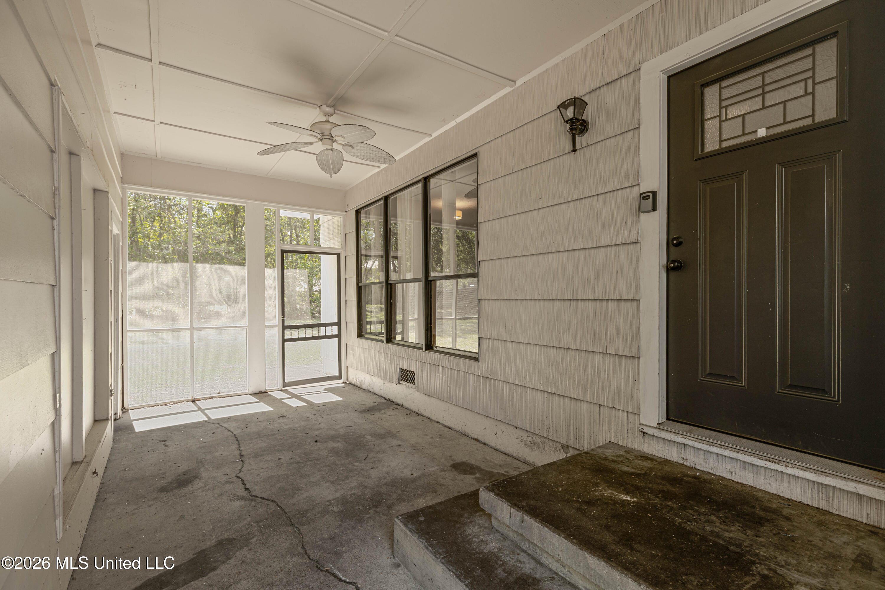 1605 Wilhurst Street Jackson, MS 39211 - Photo 5 of 30 IMG_8053-Edit