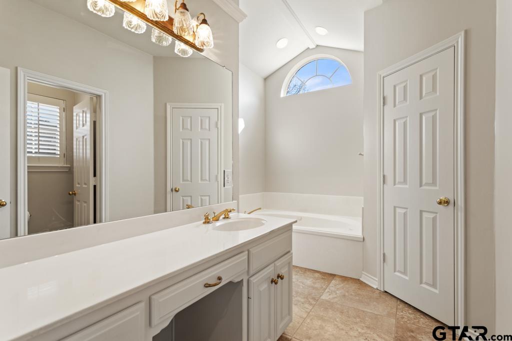 3103 Lakepine Circle Tyler, TX 75707 - Photo 26 of 48