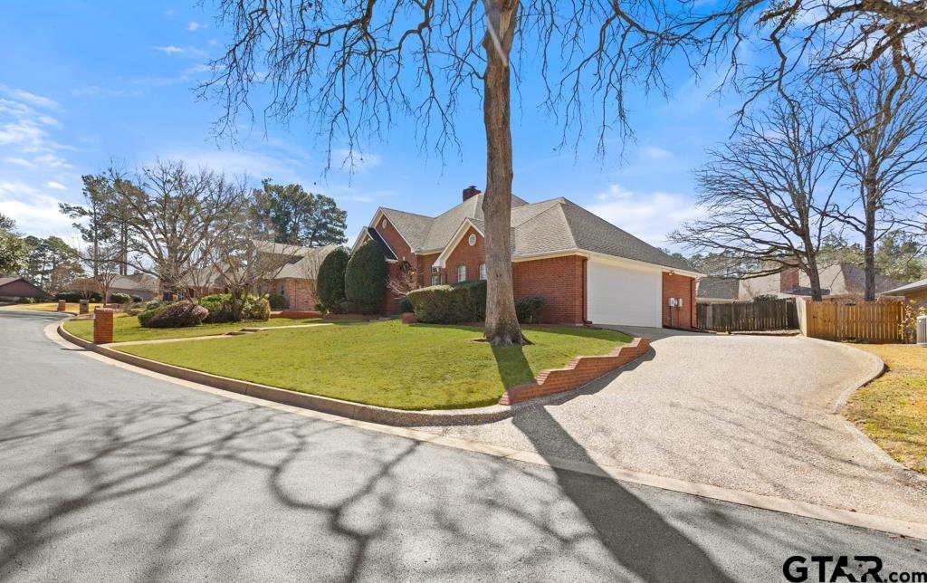 3103 Lakepine Circle Tyler, TX 75707 - Photo 3 of 48