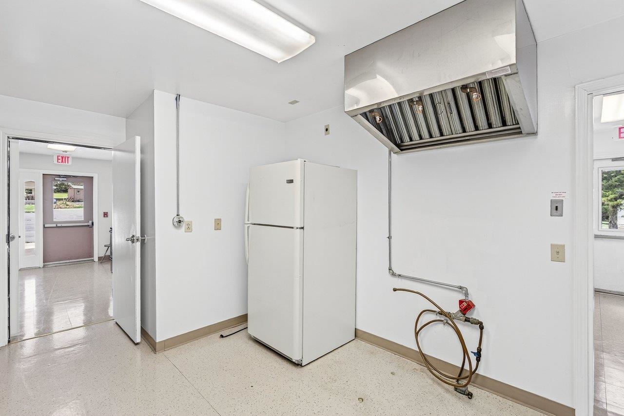 204 Gambill Road Franklin, WV 26807 - Photo 13 of 75