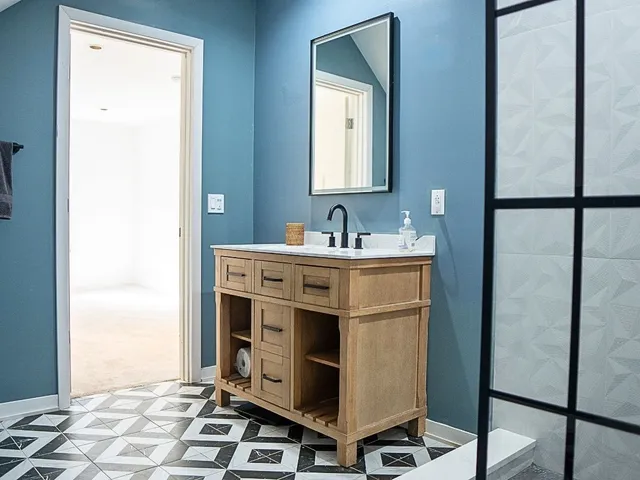 $550,000 | 1124 Lathrop Avenue, Forest Park, IL 60130