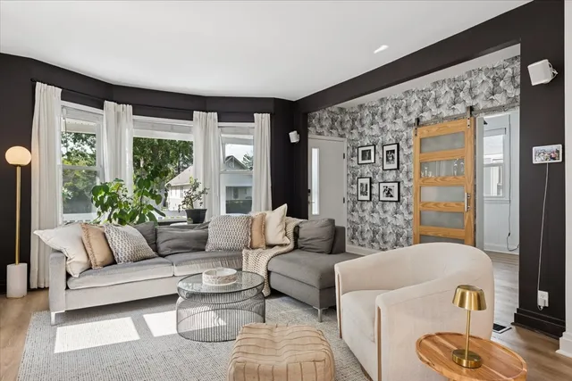 $550,000 | 1124 Lathrop Avenue, Forest Park, IL 60130