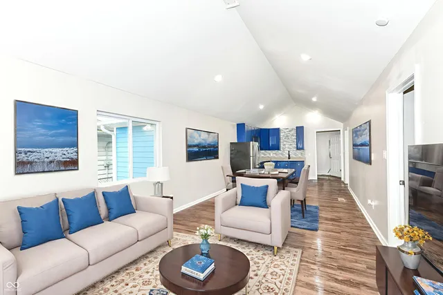 $289,000 | 340 South Lasalle Street, Indianapolis, IN 46201