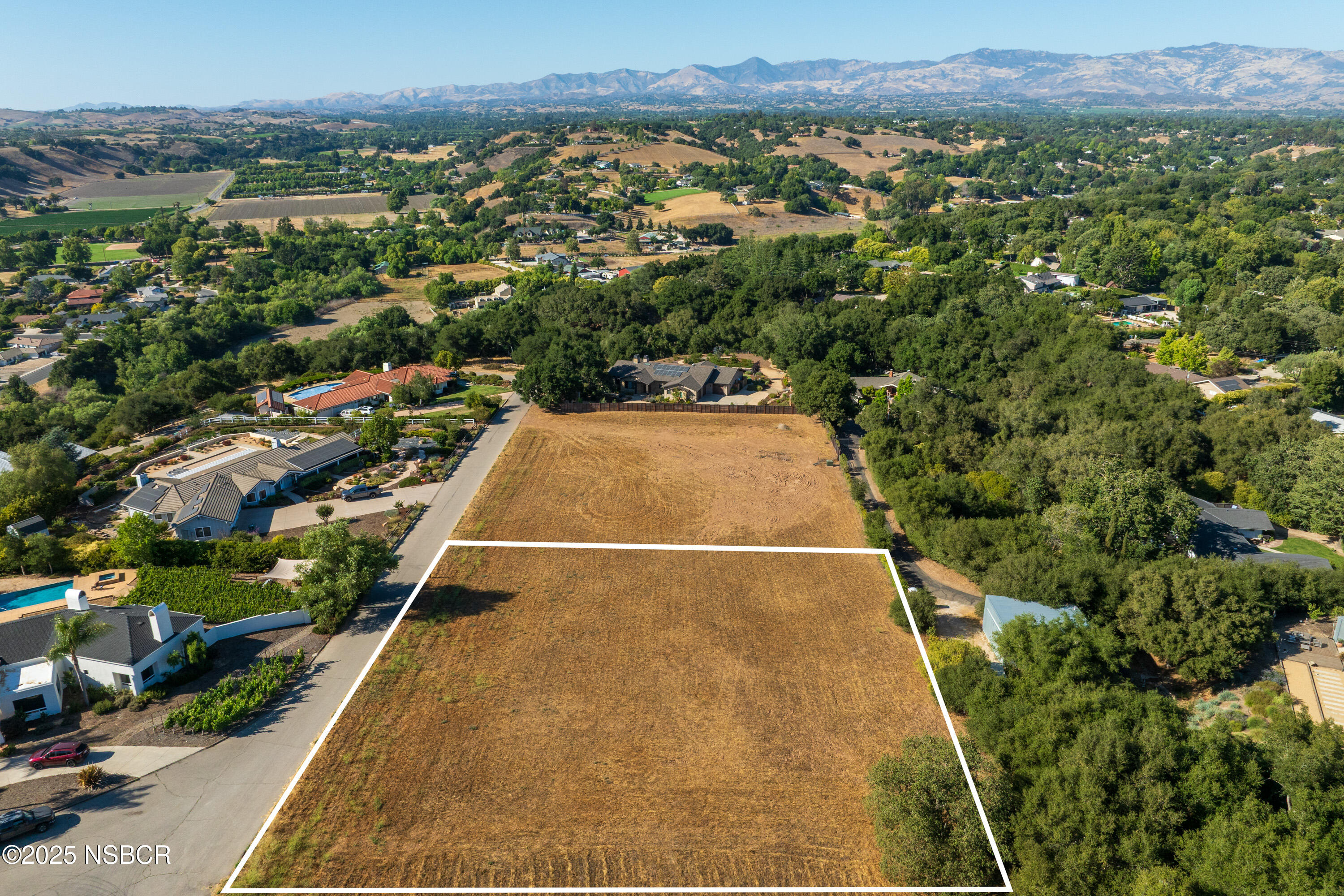 2210 Hill Haven Road Solvang, CA 93463 - Photo 3 of 8 2210 Hill Haven Web-9