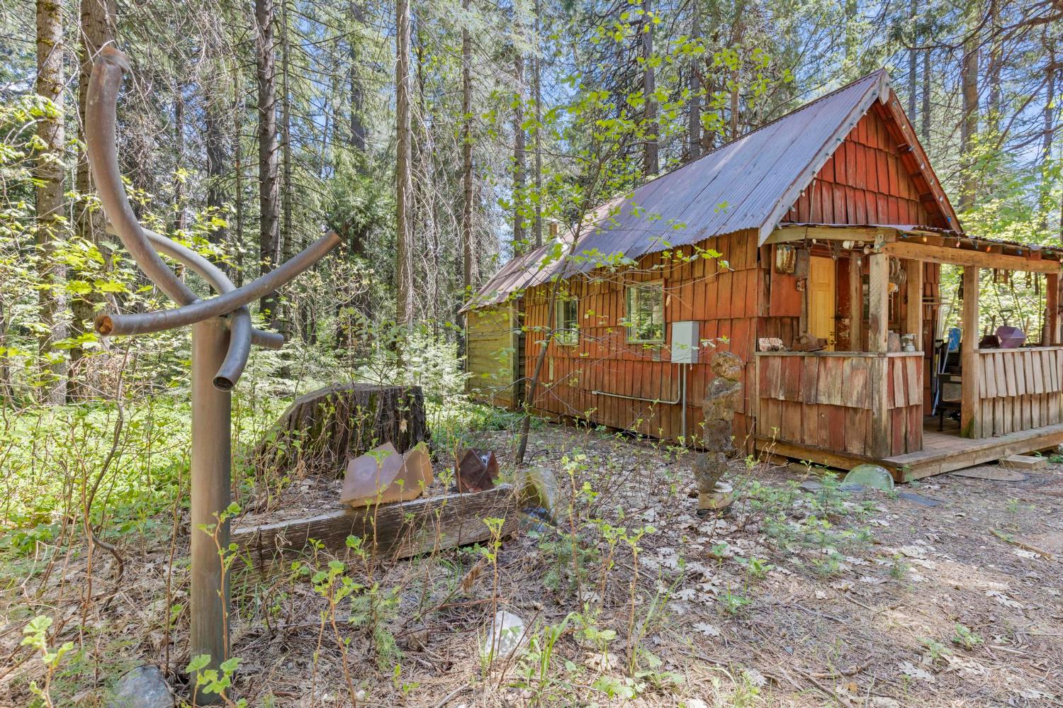 14138 La Porte Road Strawberry Valley, CA 95981 - Photo 32 of 61 Gallery Image 32