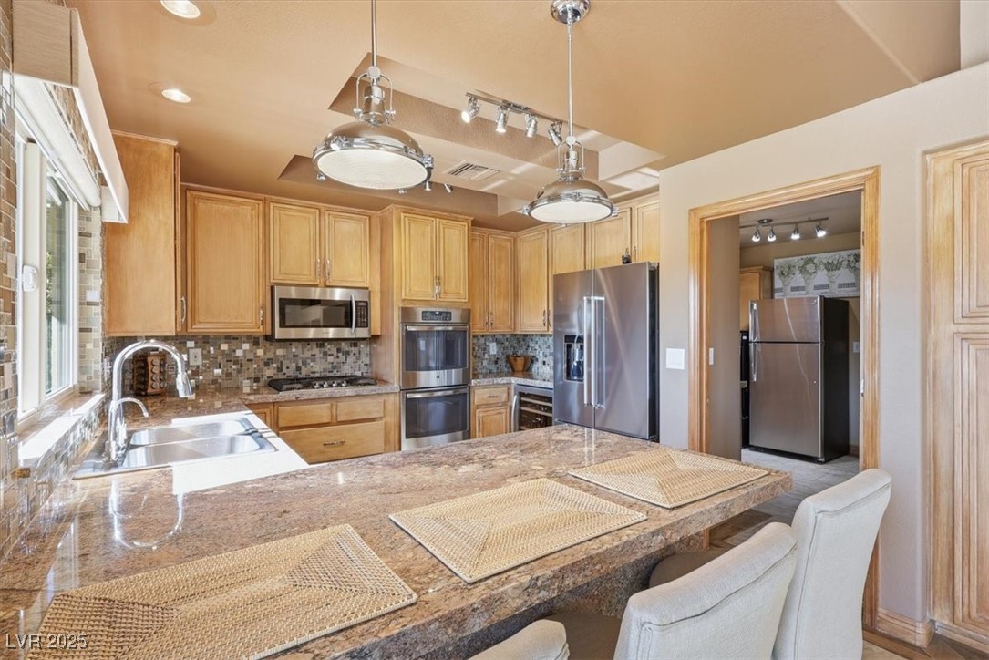 9101 Villa Ridge Drive Las Vegas, NV 89134 - Photo 13 of 39